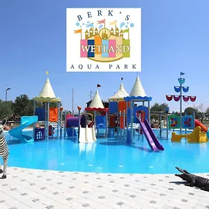 Simlarda Country Club Vakantieboerderij